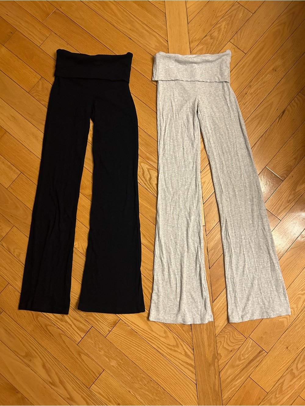 Bundle of 2 Garage Ribbed Fold-Over Flared Leg Pants in Navy Blue and Gray